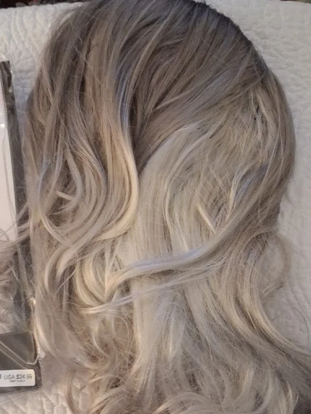 Long Wavy Ombre Grey Synthetic Wig - Fashion Curls